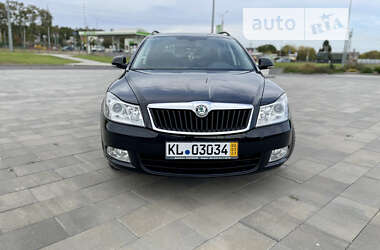 Універсал Skoda Octavia 2011 в Харкові