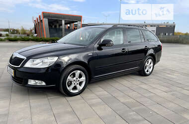 Універсал Skoda Octavia 2011 в Харкові