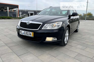 Універсал Skoda Octavia 2011 в Харкові