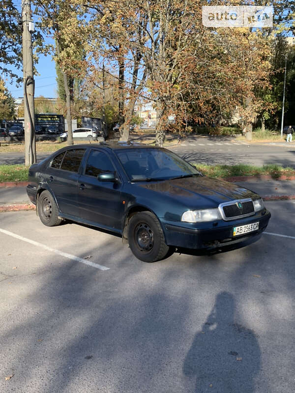 Ліфтбек Skoda Octavia 1998 в Вінниці