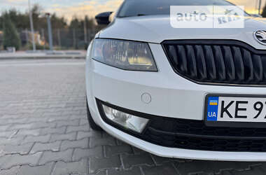 Ліфтбек Skoda Octavia 2015 в Дніпрі