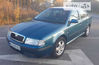 Ліфтбек Skoda Octavia 2003 в Києві