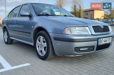 Лифтбек Skoda Octavia 2003 в Тернополе