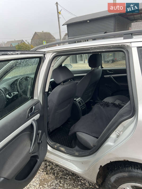 Універсал Skoda Octavia 2005 в Чорній Тисі