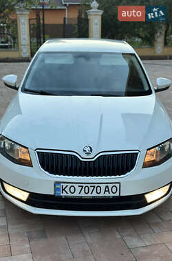 Лифтбек Skoda Octavia 2013 в Ужгороде