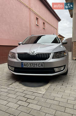 Універсал Skoda Octavia 2015 в Мукачевому