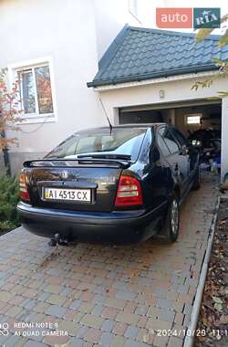 Лифтбек Skoda Octavia 2009 в 