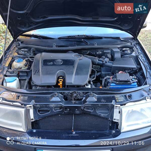 Лифтбек Skoda Octavia 2009 в Киеве