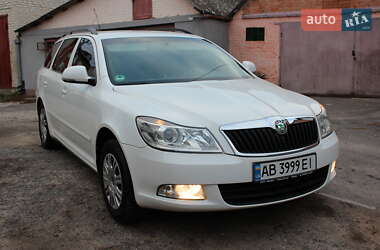 Универсал Skoda Octavia 2010 в Виннице