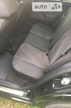 Лифтбек Skoda Octavia 2005 в 