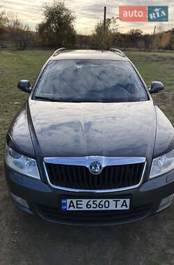 Универсал Skoda Octavia 2011 в Желтых Водах