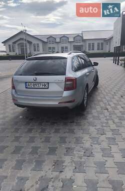 Универсал Skoda Octavia 2014 в Виноградове