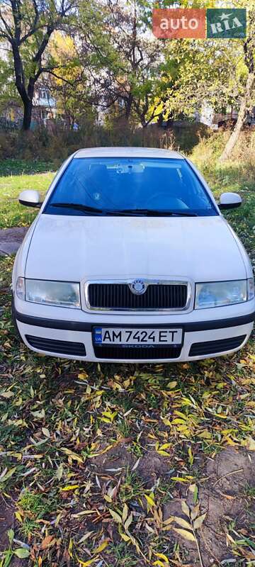 Лифтбек Skoda Octavia 2010 в 