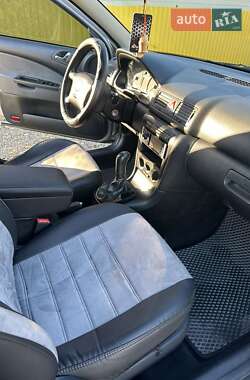Універсал Skoda Octavia 2008 в Чернівцях