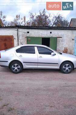 Лифтбек Skoda Octavia 2007 в Овруче