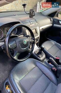Универсал Skoda Octavia 2010 в 