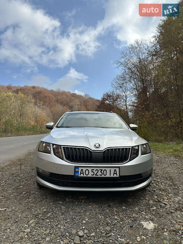 Универсал Skoda Octavia 2017 в Иршаве