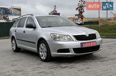 Універсал Skoda Octavia 2009 в Луцьку