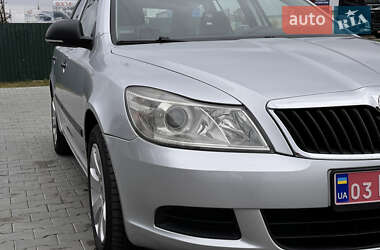 Універсал Skoda Octavia 2009 в Луцьку