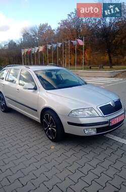 Универсал Skoda Octavia 2006 в Виннице