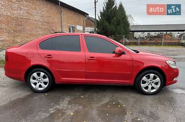 Лифтбек Skoda Octavia 2009 в Калиновке