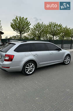 Универсал Skoda Octavia 2013 в Луцке