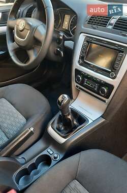 Универсал Skoda Octavia 2010 в 