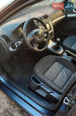 Универсал Skoda Octavia 2010 в 