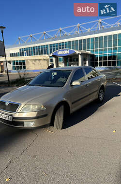 Лифтбек Skoda Octavia 2005 в Кривом Роге