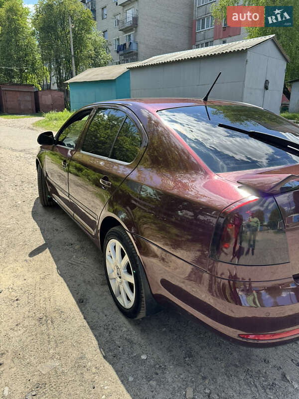 Ліфтбек Skoda Octavia 2012 в Кролевці