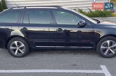 Универсал Skoda Octavia 2012 в 