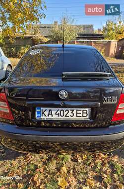 Лифтбек Skoda Octavia 2006 в Черкассах