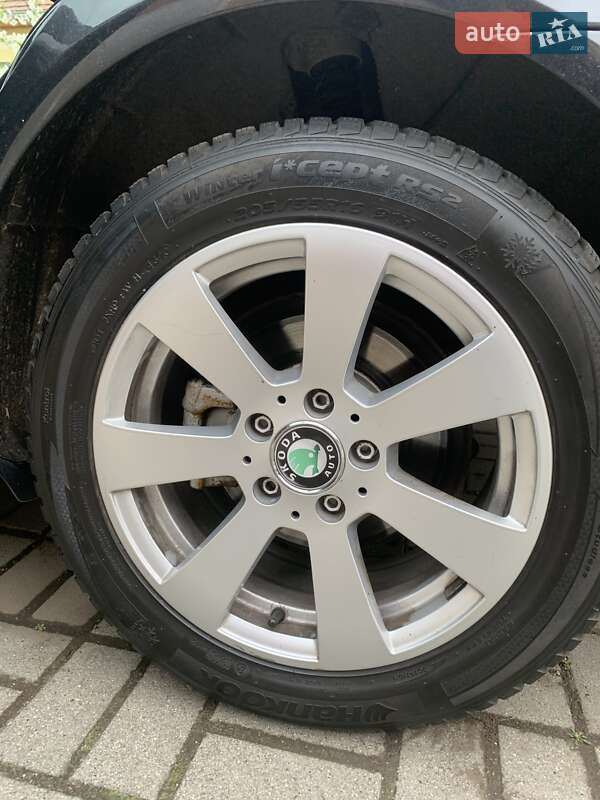 Універсал Skoda Octavia 2010 в Виноградові