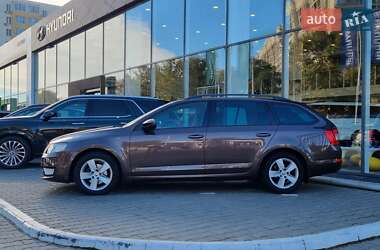 Универсал Skoda Octavia 2015 в Одессе