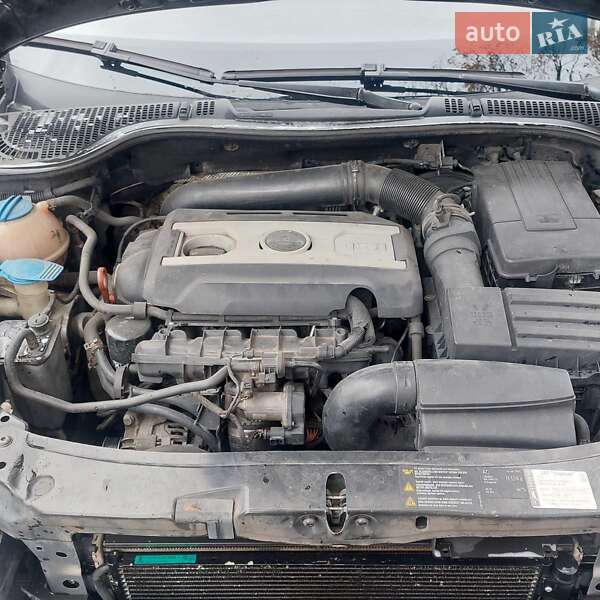 Лифтбек Skoda Octavia 2010 в Полтаве