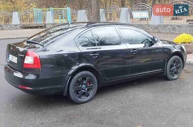 Лифтбек Skoda Octavia 2010 в 