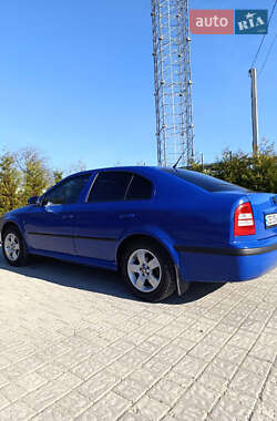 Лифтбек Skoda Octavia 2009 в Черновцах