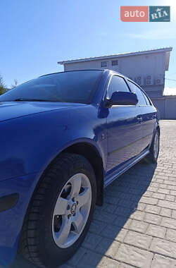 Лифтбек Skoda Octavia 2009 в Черновцах