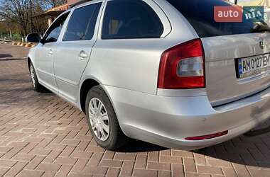 Універсал Skoda Octavia 2011 в 