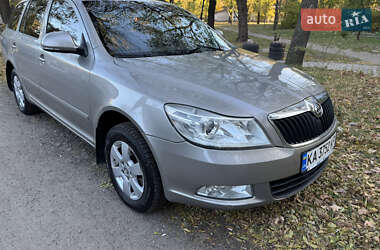 Універсал Skoda Octavia 2009 в Запоріжжі