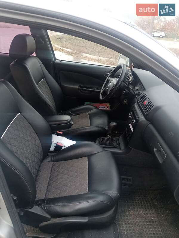 Ліфтбек Skoda Octavia 2005 в Сквирі