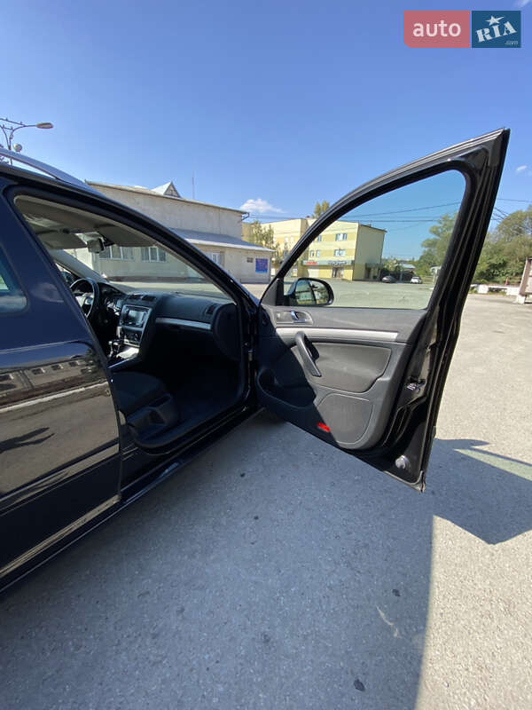Универсал Skoda Octavia 2011 в Ивано-Франковске