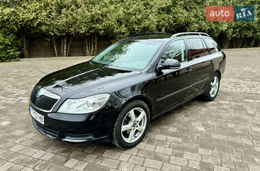 Универсал Skoda Octavia 2012 в Калуше