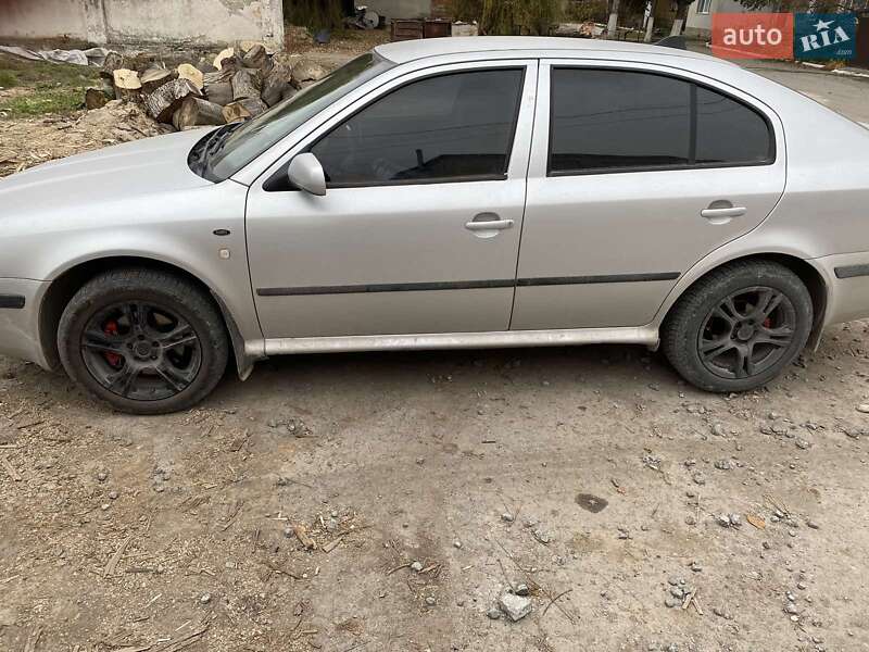 Универсал Skoda Octavia 2004 в Дунаевцах