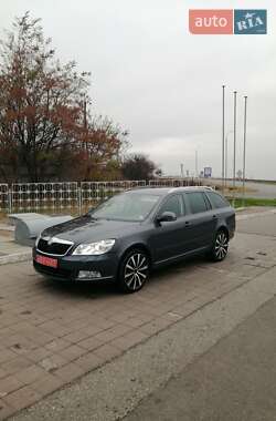 Универсал Skoda Octavia 2011 в Великой Багачке