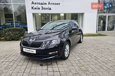 Ліфтбек Skoda Octavia 2020 в Києві