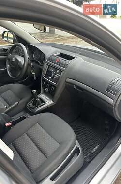 Универсал Skoda Octavia 2012 в Кропивницком