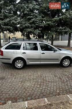 Универсал Skoda Octavia 2012 в Кропивницком