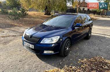 Универсал Skoda Octavia 2010 в 