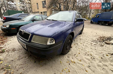 Ліфтбек Skoda Octavia 2002 в Києві